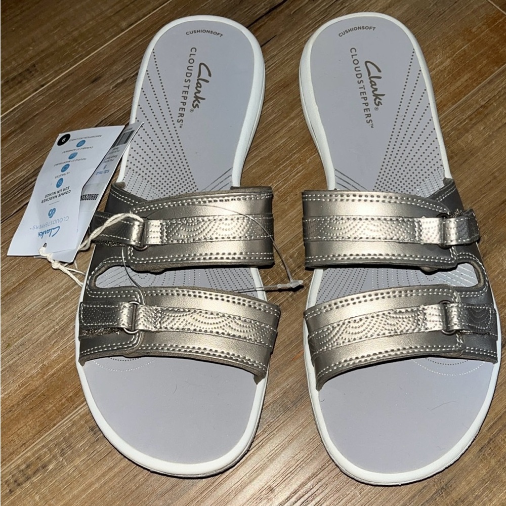BRAND NEW Clarks Cloudsteppers Breeze Piper Pewter Women Sandals Size 9M